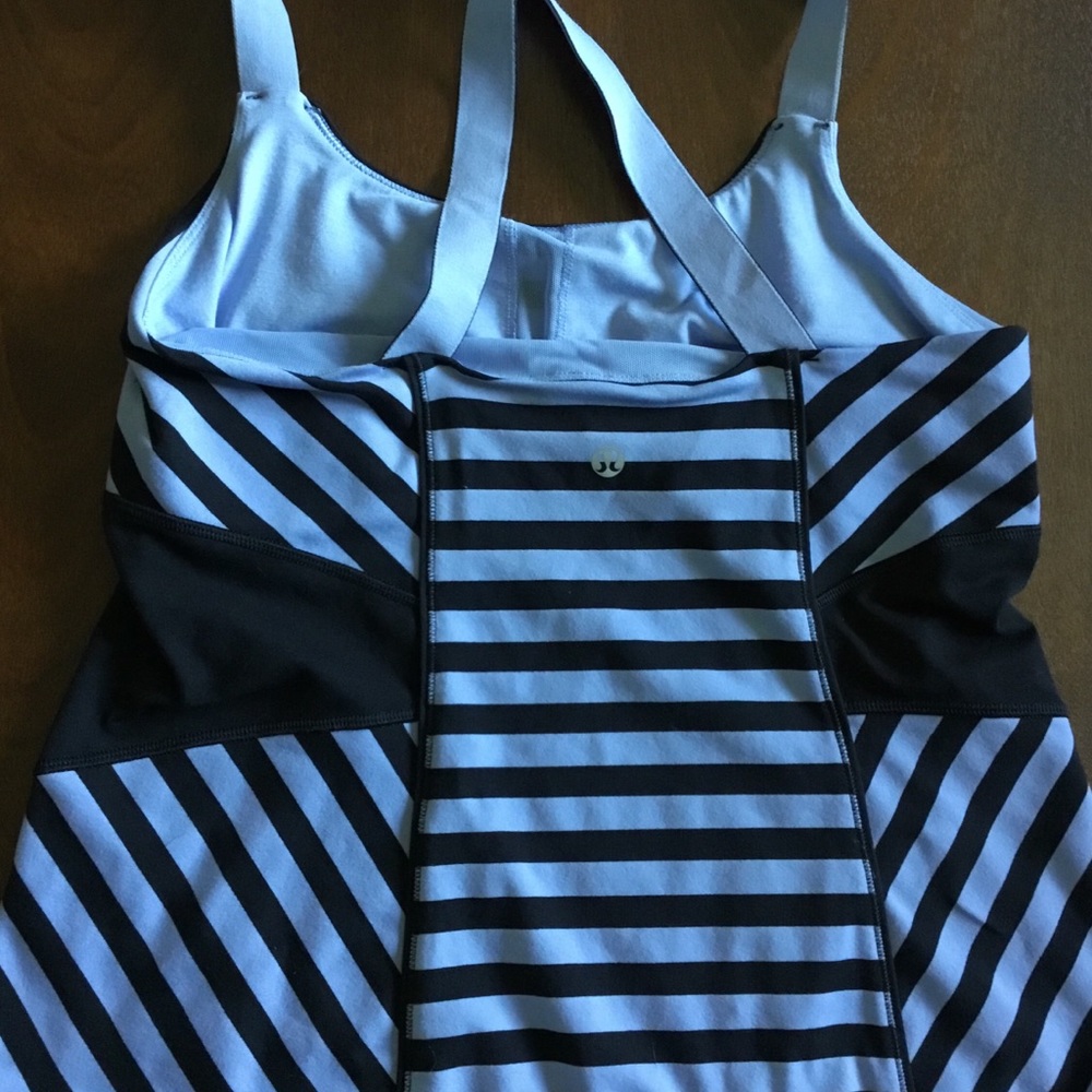 Lululemon yoga top